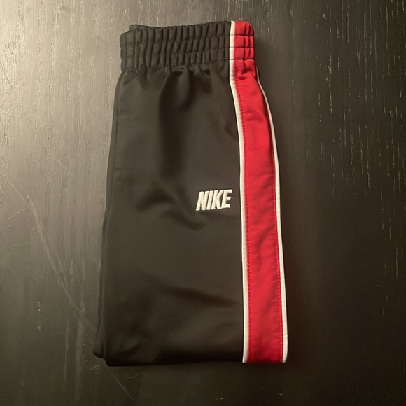 Nike sweatpants size 18M - Picture 4 of 4